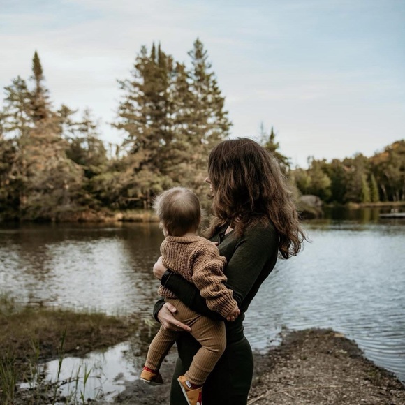 Meet your Posher, Caitlin - Picture 1 of 1